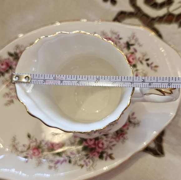 3pc "Lavender Rose" Cream and Sugar with Tray, by Royal Albert. - Picture 8 of 10
